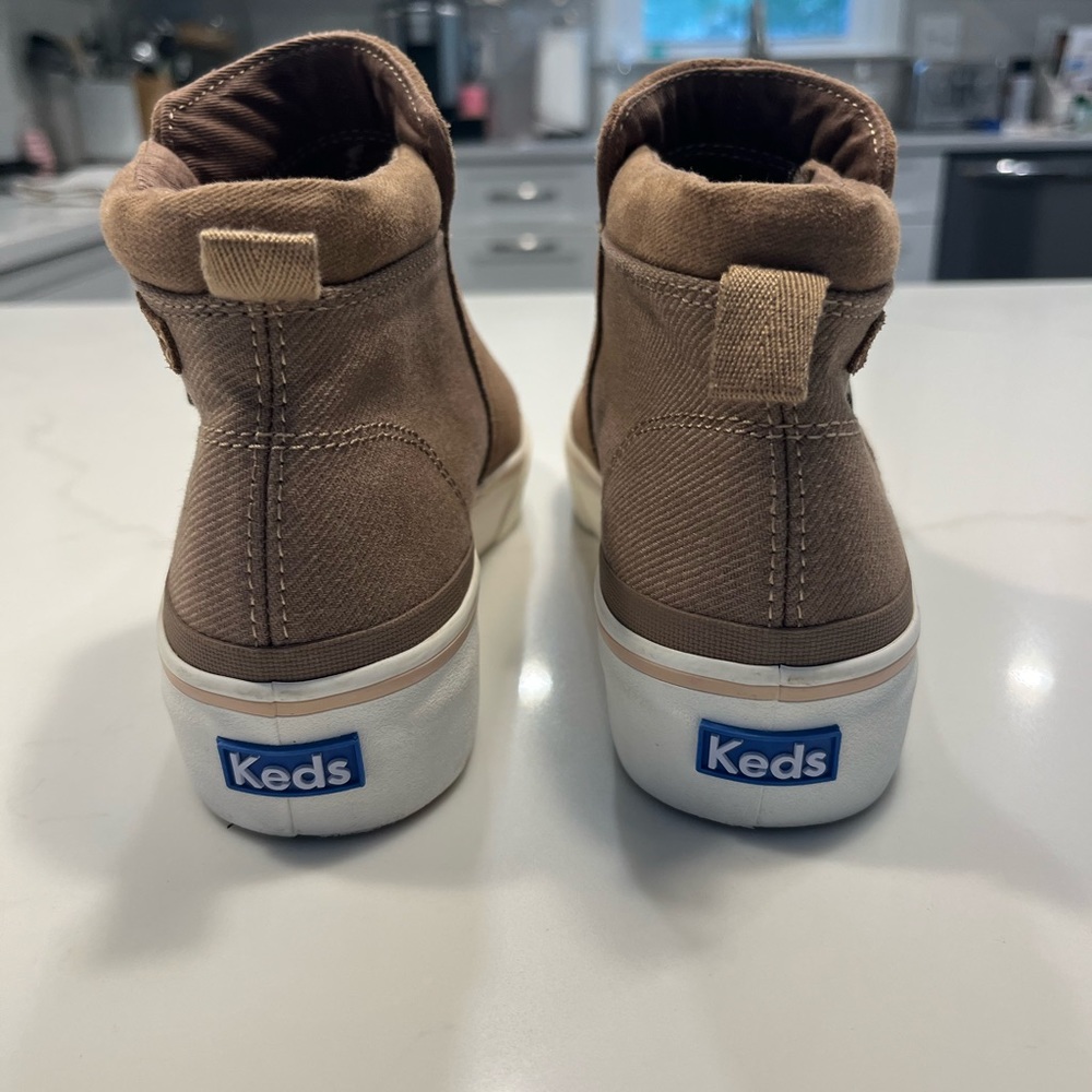 Keds Tan slip on sneakers womens size 8